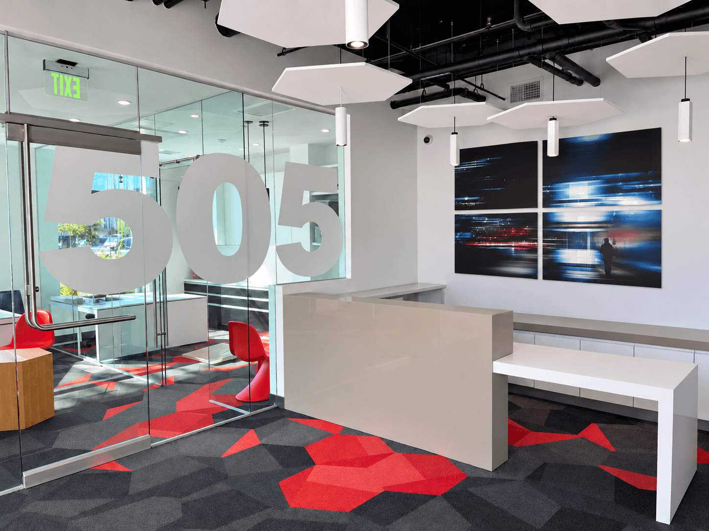 The 505 — lobby and reception